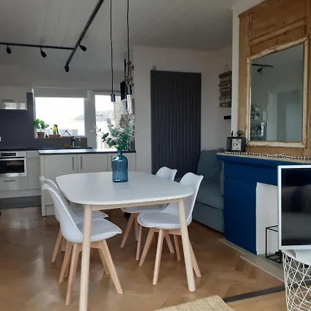 Gezellig Centraal Gelegen Penthouse Ostenda