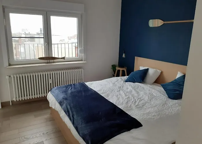 Gezellig Centraal Gelegen Penthouse * 奥斯滕德