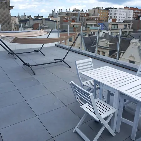 Gezellig Centraal Gelegen Penthouse *